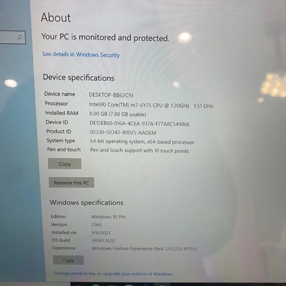 HP Elite X2 1012 G1 12” Core M7 1.20GHz - 256GB SSD - 8GB